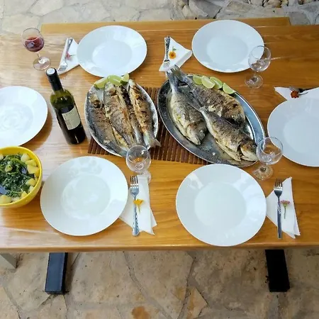 Bijeli Dvori * Skradin